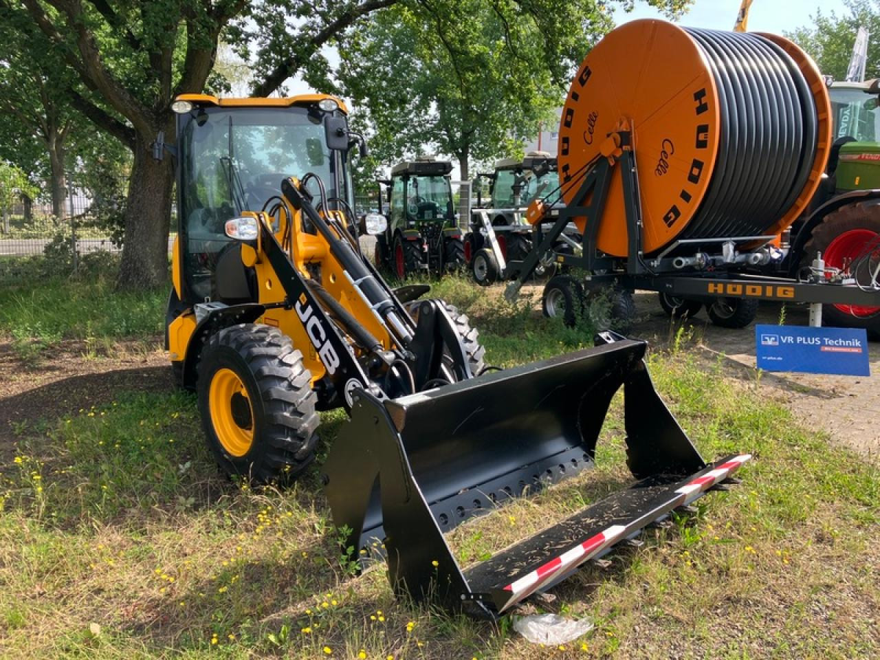 JCB 406 AGRI - Riteņu iekrāvējs: foto 5 JCB 406 AGRI - Riteņu iekrāvējs: foto 5