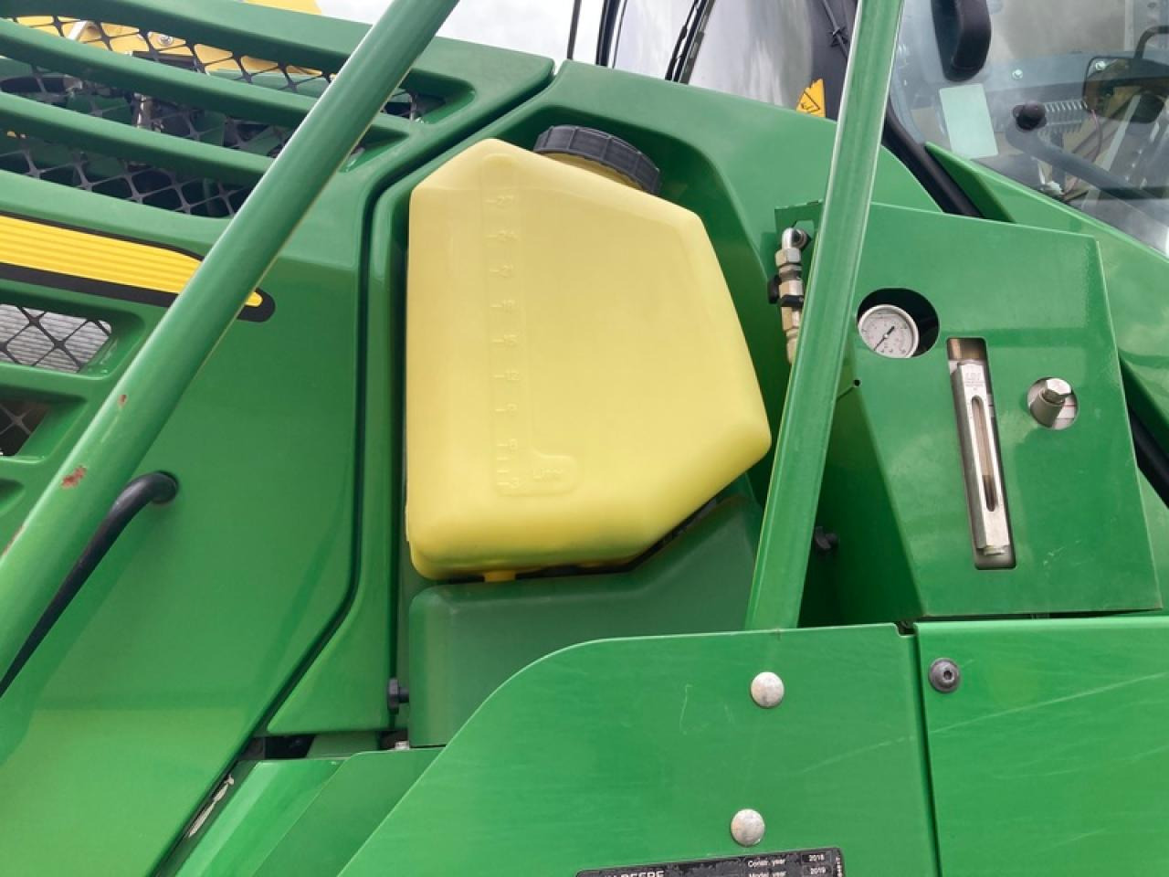 John Deere 8600 I - Lopbarības kombains: foto 5 John Deere 8600 I - Lopbarības kombains: foto 5