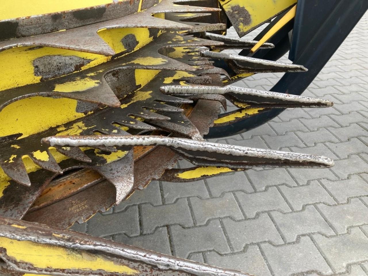 Lopbarības kombains John Deere 8600 I: foto 8