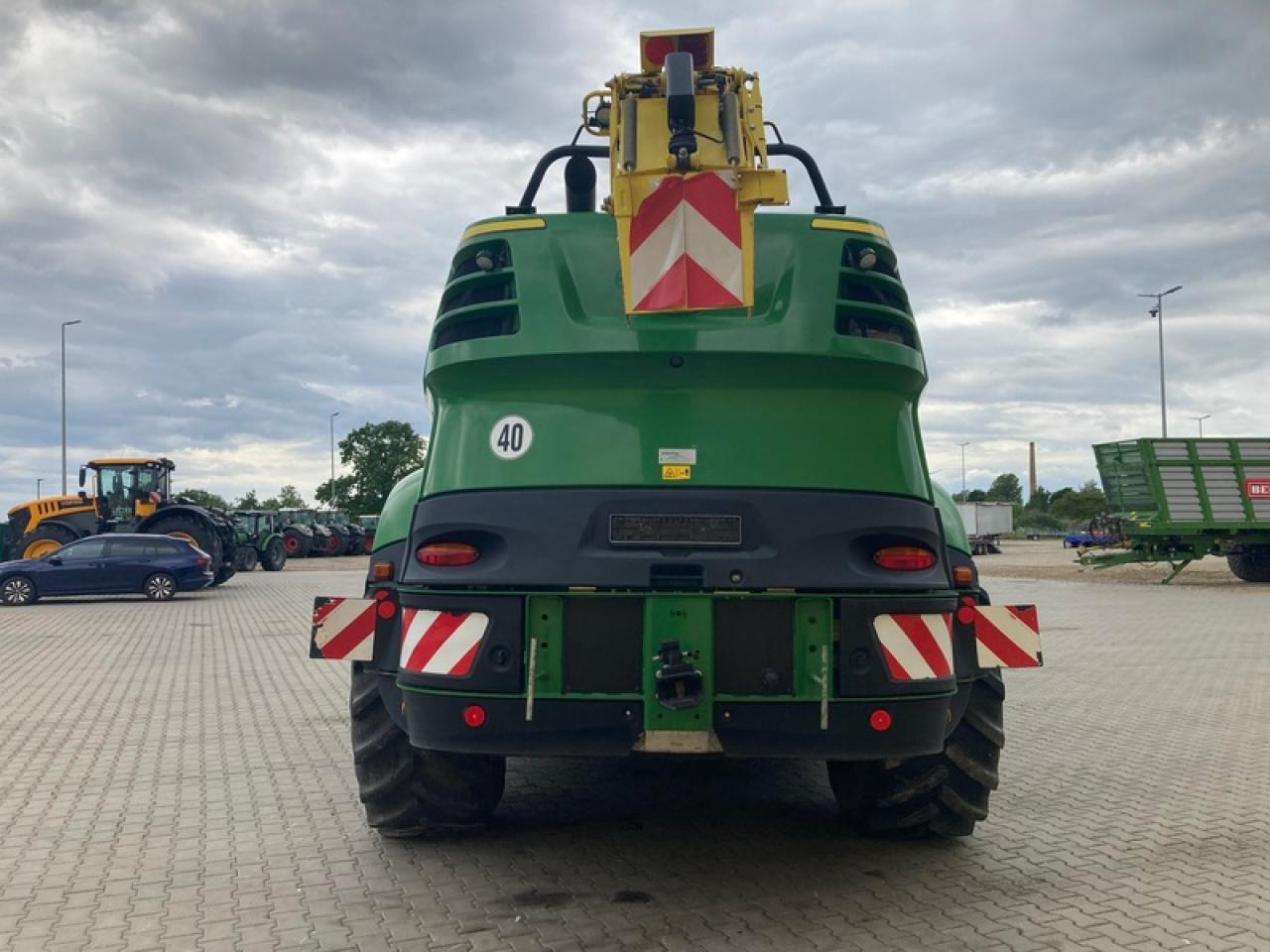 John Deere 8600 I - Lopbarības kombains: foto 3 John Deere 8600 I - Lopbarības kombains: foto 3