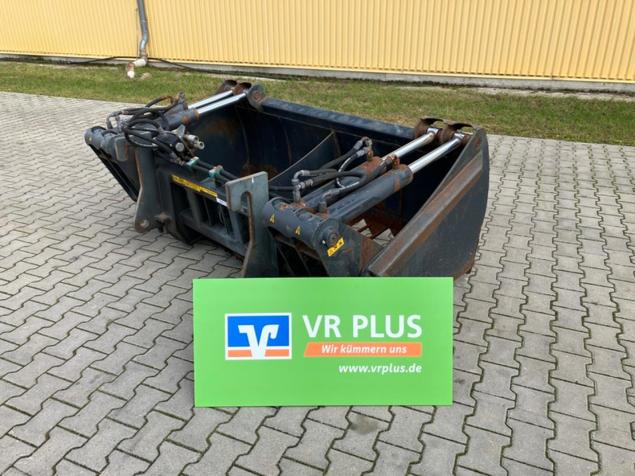 Saphir SSZ199 - Kauss: foto 1 Saphir SSZ199 - Kauss: foto 1