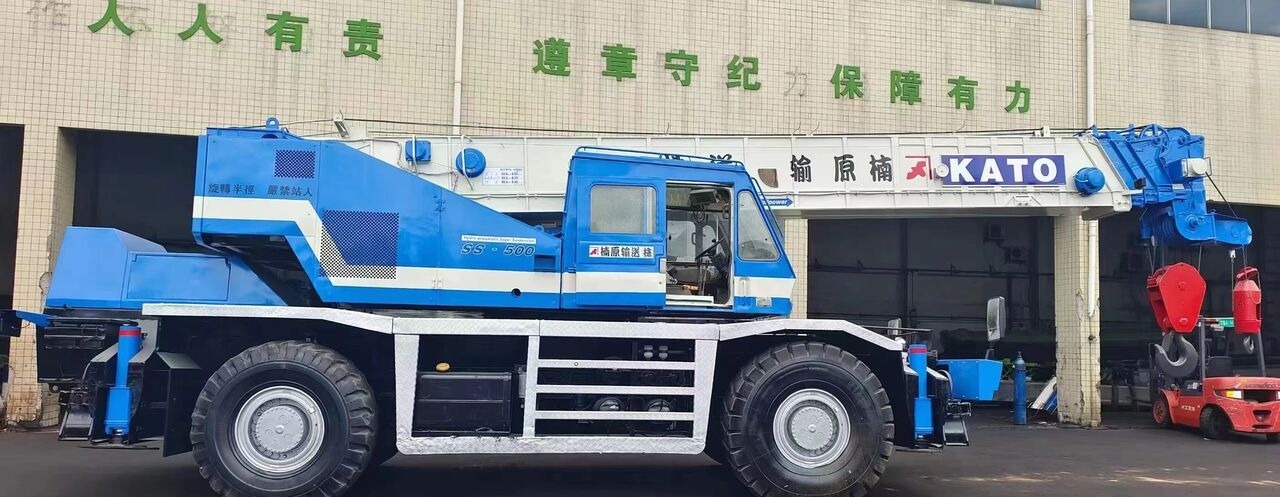 Kato KR-450-v 45ton - Autoceltnis: foto 1 Kato KR-450-v 45ton - Autoceltnis: foto 1