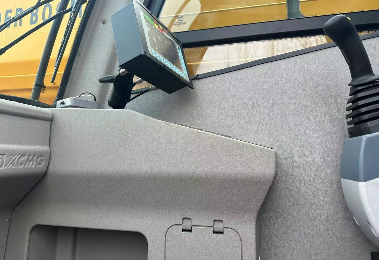 XCMG - Autoceltnis: foto 5 XCMG - Autoceltnis: foto 5