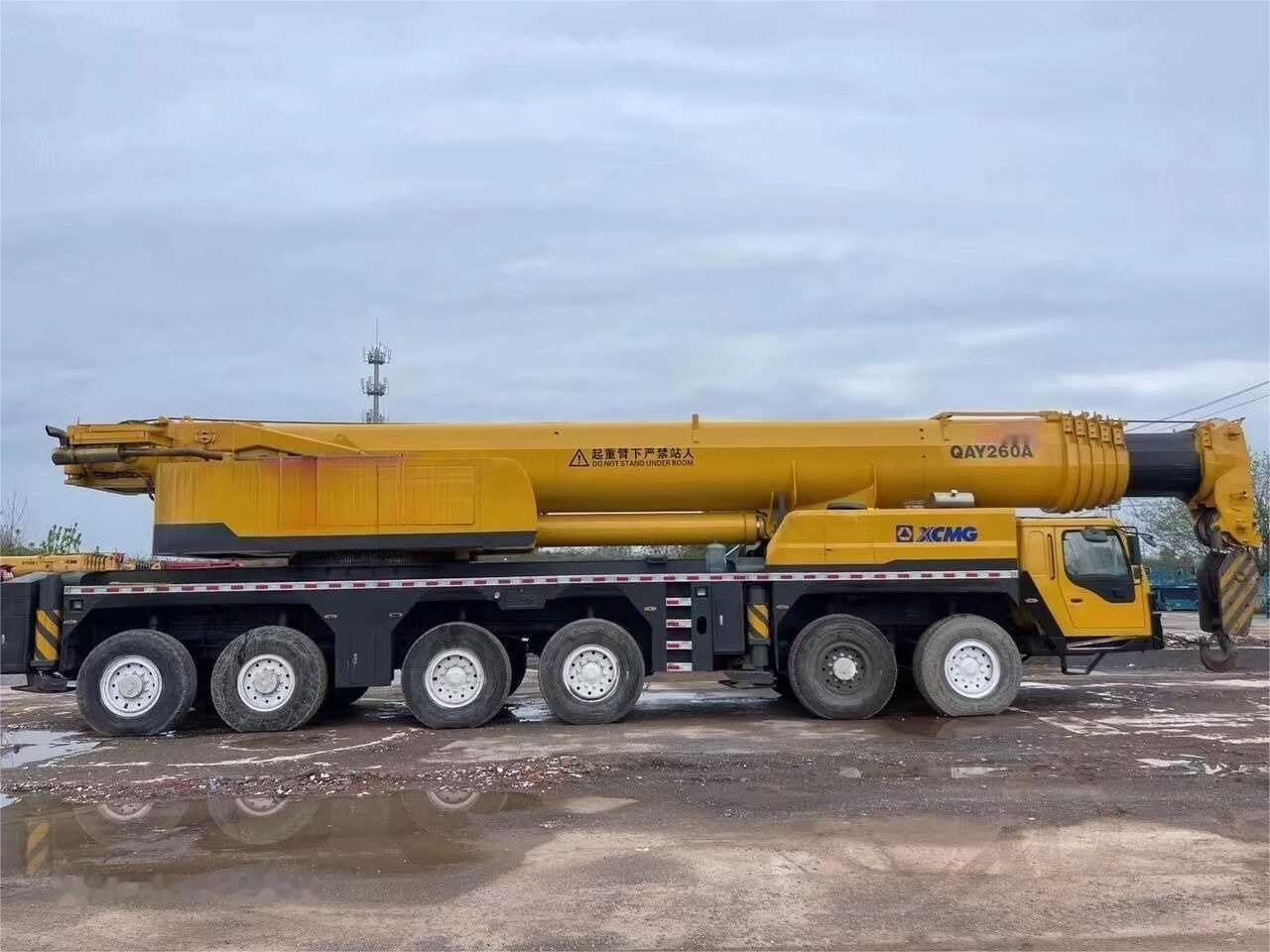 XCMG QAY160 QAY200 QAY260A 160ton 200ton 260ton - Autoceltnis: foto 1 XCMG QAY160 QAY200 QAY260A 160ton 200ton 260ton - Autoceltnis: foto 1