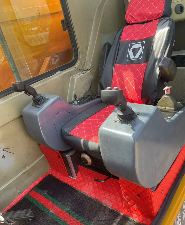 XCMG QY100K QY100K-II QY90K 100T 100ton 90 80 70 50 - Autoceltnis: foto 5 XCMG QY100K QY100K-II QY90K 100T 100ton 90 80 70 50 - Autoceltnis: foto 5