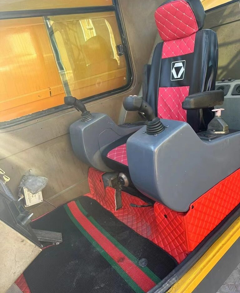 XCMG QY25K QY30K QY70K QY70KC truck crane - Autoceltnis: foto 5 XCMG QY25K QY30K QY70K QY70KC truck crane - Autoceltnis: foto 5