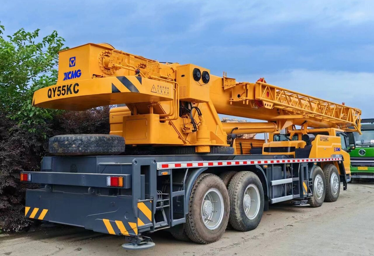 XCMG QY55KC 25ton 50ton 55ton 70ton 100 ton 130ton - Autoceltnis: foto 2 XCMG QY55KC 25ton 50ton 55ton 70ton 100 ton 130ton - Autoceltnis: foto 2