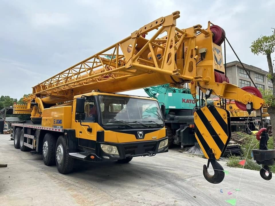 XCMG QY75KC XCT75 75T 75ton 70ton 80ton 50 100 - Autoceltnis: foto 1 XCMG QY75KC XCT75 75T 75ton 70ton 80ton 50 100 - Autoceltnis: foto 1