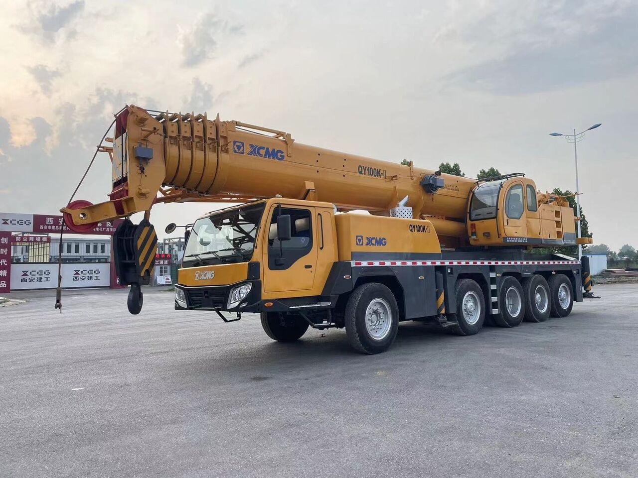 XCMG QY90K QY100K-II 90T 100T 90ton 100ton 80 70 50 - Autoceltnis: foto 1 XCMG QY90K QY100K-II 90T 100T 90ton 100ton 80 70 50 - Autoceltnis: foto 1