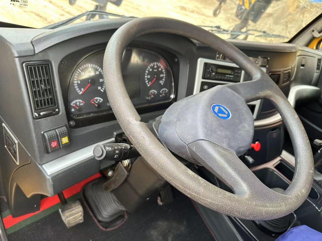 XCMG QY90K QY100K-II 90T 100T 90ton 100ton 80 70 50 - Autoceltnis: foto 5 XCMG QY90K QY100K-II 90T 100T 90ton 100ton 80 70 50 - Autoceltnis: foto 5