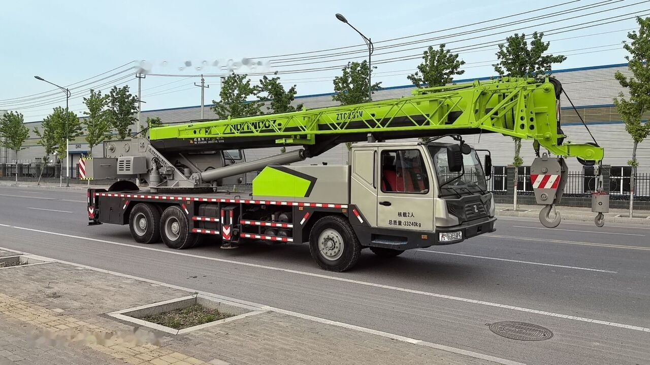 Zoomlion ZTC251V ZTC350 ZTV500 25T 35T 50T 25ton 35ton - Autoceltnis: foto 2 Zoomlion ZTC251V ZTC350 ZTV500 25T 35T 50T 25ton 35ton - Autoceltnis: foto 2