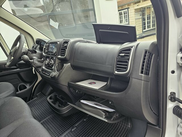 Jaunā Mazs furgons FIAT Ducato 120 L2H1 Premium Kabine + Visibility...: foto 19 Jaunā Mazs furgons FIAT Ducato 120 L2H1 Premium Kabine + Visibility...: foto 19