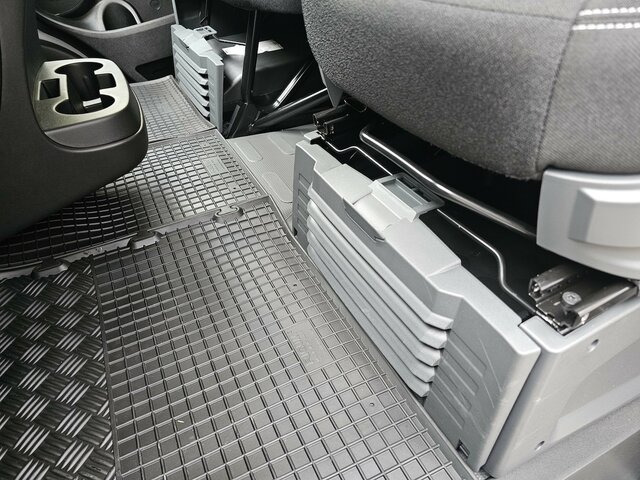 FIAT Ducato 120 L2H1 Premium Kabine + Visibility... - Mazs furgons: foto 5 FIAT Ducato 120 L2H1 Premium Kabine + Visibility... - Mazs furgons: foto 5