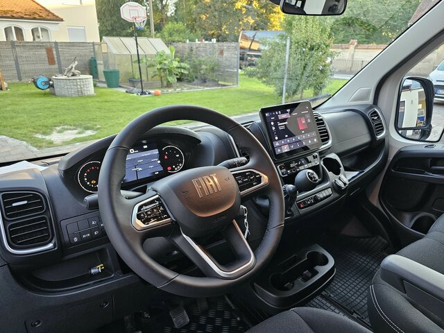 FIAT Ducato 140 DOKA Pritsche 2,9 Navi 10' v.Cockpit - Automašīna ar kravas platformu, Kravas-pasažieru furgons: foto 2 FIAT Ducato 140 DOKA Pritsche 2,9 Navi 10' v.Cockpit - Automašīna ar kravas platformu, Kravas-pasažieru furgons: foto 2