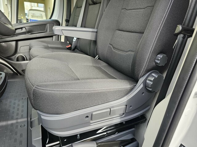 FIAT Ducato 35 L3H2 MAXI 13m³ 180 teilverglast... - Kravas mikroautobuss: foto 2 FIAT Ducato 35 L3H2 MAXI 13m³ 180 teilverglast... - Kravas mikroautobuss: foto 2