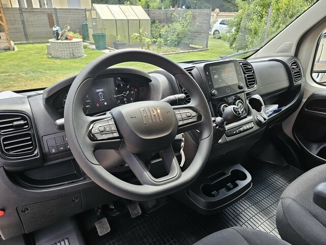 FIAT Ducato 35 MAXI 180 Pritsche Plane LBW BÄR AHK - Furgons ar tentu: foto 4 FIAT Ducato 35 MAXI 180 Pritsche Plane LBW BÄR AHK - Furgons ar tentu: foto 4