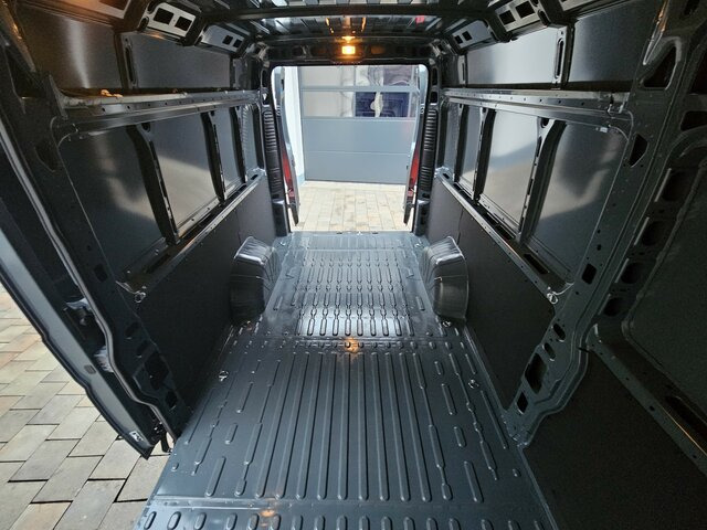 Jaunā Kravas mikroautobuss FIAT Ducato 35 MAXI L5H2 L4H2 180 15m³ Safety Kamera...: foto 29 Jaunā Kravas mikroautobuss FIAT Ducato 35 MAXI L5H2 L4H2 180 15m³ Safety Kamera...: foto 29