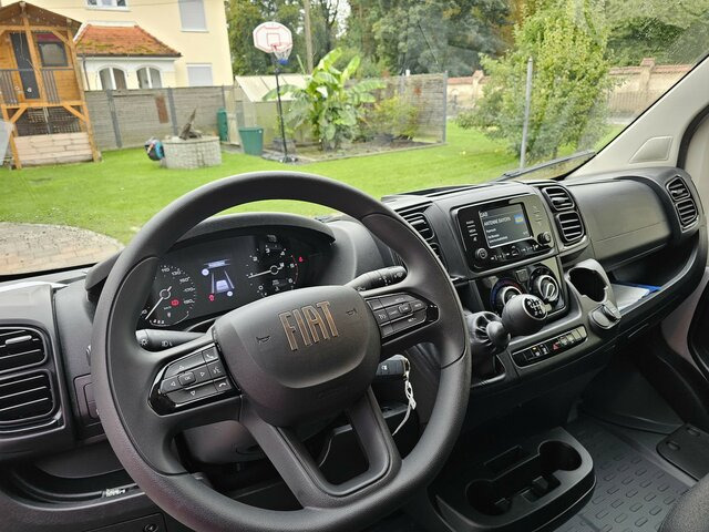 FIAT Ducato MAXI 140 Serie 9.2 2025 L5 Doppelkabine - Automašīna ar kravas platformu, Kravas-pasažieru furgons: foto 3 FIAT Ducato MAXI 140 Serie 9.2 2025 L5 Doppelkabine - Automašīna ar kravas platformu, Kravas-pasažieru furgons: foto 3