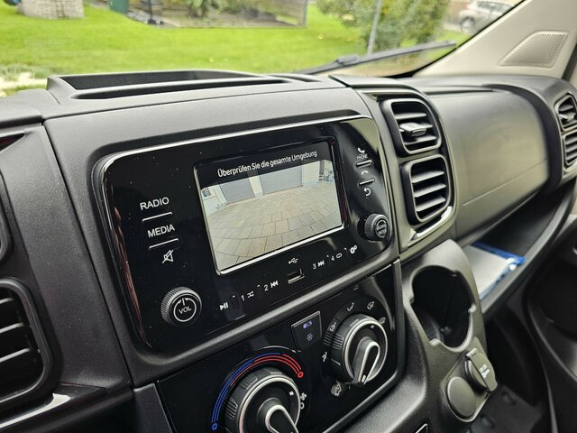 Jaunā Automašīna ar kravas platformu, Kravas-pasažieru furgons FIAT Ducato MAXI 140 Serie10-9.2 2025 L5 DOKA 3,3 M....: foto 9