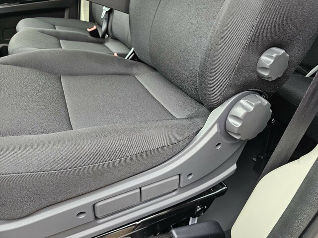 Jaunā Automašīna ar kravas platformu, Kravas-pasažieru furgons FIAT Ducato MAXI 140 Serie10-9.2 2025 L5 DOKA 3,3 M....: foto 40