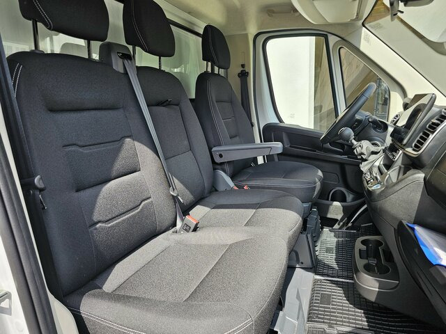 Furgons ar slēgtā virsbūve FIAT Ducato MAXI 35 180 Koffer 4,9 Seitentüre LED: foto 17