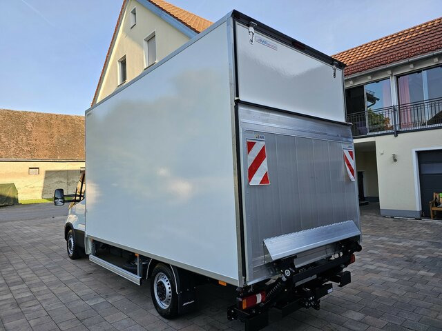 Jaunā Furgons ar slēgtā virsbūve IVECO Daily 35S18 3.0 Koffer LBW Bär ACC LED sofort!: foto 36