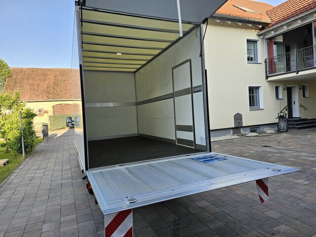 Jaunā Furgons ar slēgtā virsbūve IVECO Daily 35S18 3.0 Koffer LBW Bär ACC LED sofort!: foto 24