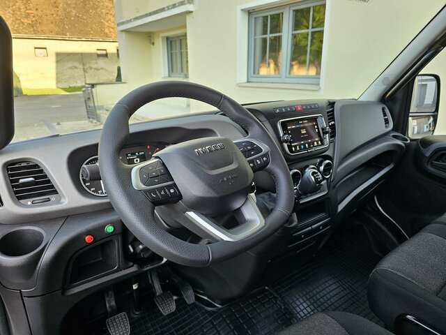 IVECO Daily 35S18 3.0 Koffer LBW Bär ACC LED sofort! - Furgons ar slēgtā virsbūve: foto 5 IVECO Daily 35S18 3.0 Koffer LBW Bär ACC LED sofort! - Furgons ar slēgtā virsbūve: foto 5