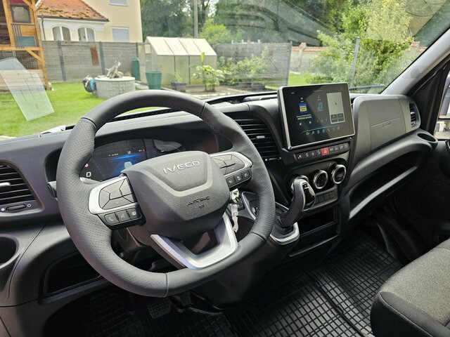 IVECO Daily 35S18HA8V DOKA Snoeks Mixto Hi-Matic 16m³ - Kravas mikroautobuss, Kravas-pasažieru furgons: foto 4 IVECO Daily 35S18HA8V DOKA Snoeks Mixto Hi-Matic 16m³ - Kravas mikroautobuss, Kravas-pasažieru furgons: foto 4