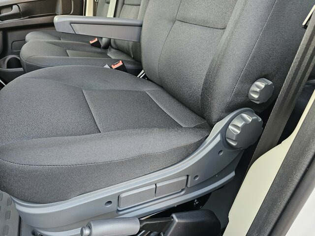 FIAT Ducato MAXI Serie 10 2025 DOKA 3-Seitenkiipper... - Kravas automašīna: foto 4 FIAT Ducato MAXI Serie 10 2025 DOKA 3-Seitenkiipper... - Kravas automašīna: foto 4