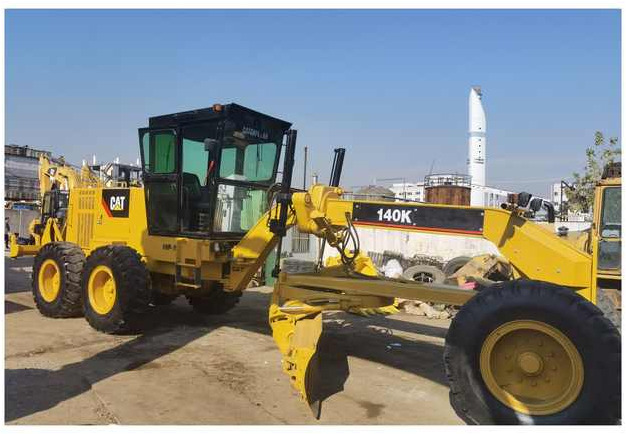 140K Japan Grader 140K 140G 140H Used Motor Graders For Caterpillar machine for sale - Greiders: foto 1 140K Japan Grader 140K 140G 140H Used Motor Graders For Caterpillar machine for sale - Greiders: foto 1