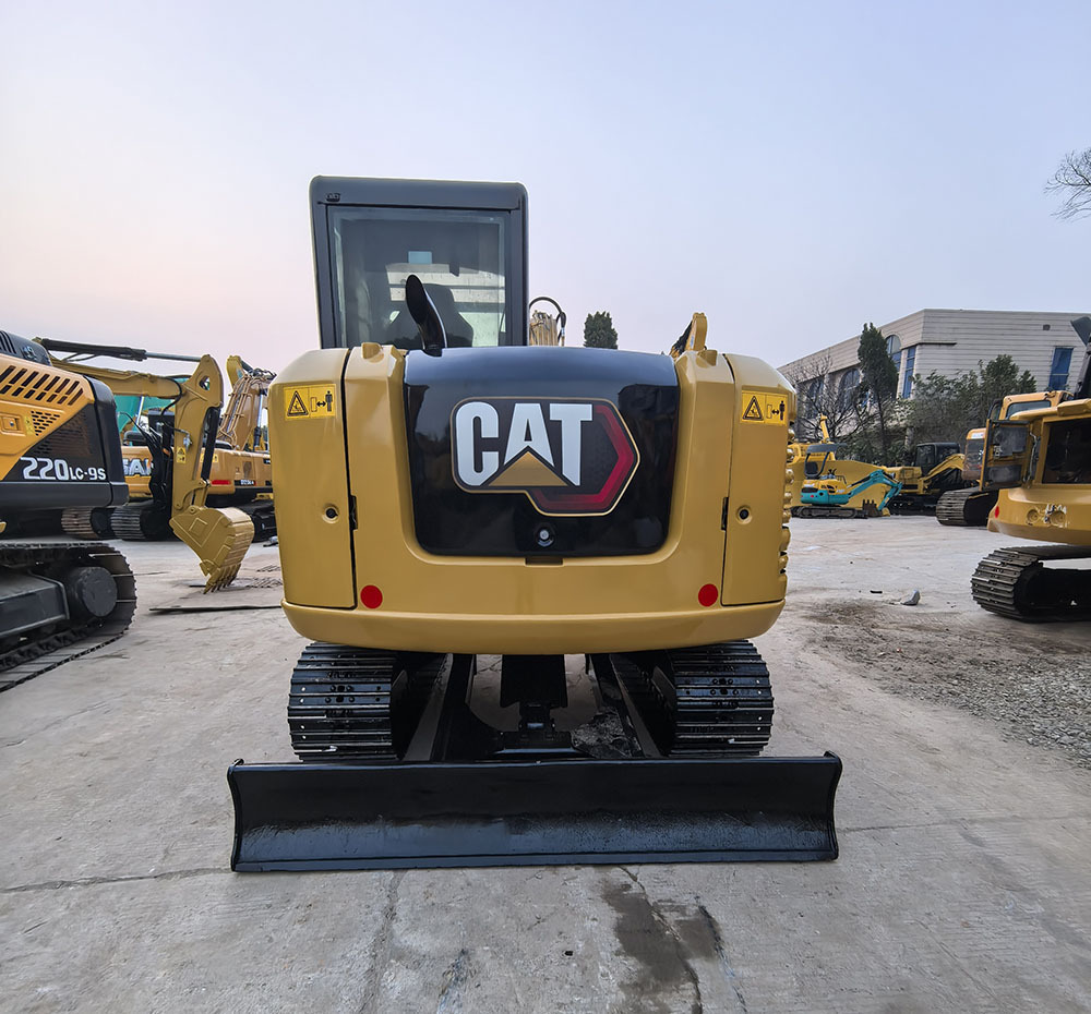 CAT 305.5E2 Excavator līzingu CAT 305.5E2 Excavator: foto 6