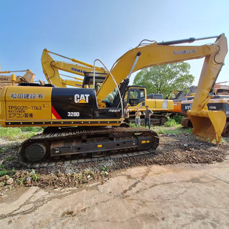 CAT 320D used excavator - Kāpurķēžu ekskavators: foto 1 CAT 320D used excavator - Kāpurķēžu ekskavators: foto 1