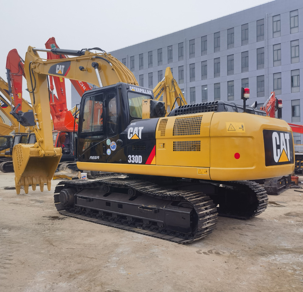CAT 330D Excavator - Kāpurķēžu ekskavators: foto 1 CAT 330D Excavator - Kāpurķēžu ekskavators: foto 1