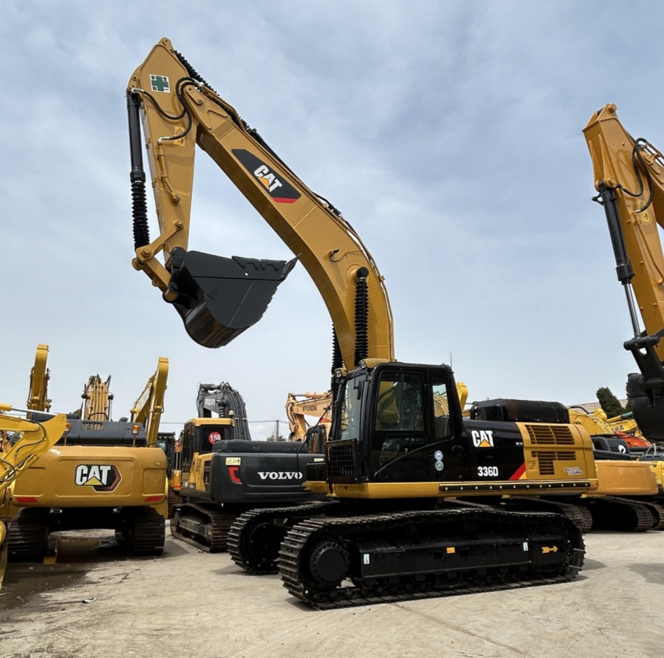 CAT 336D Excavator - Ekskavators: foto 1 CAT 336D Excavator - Ekskavators: foto 1