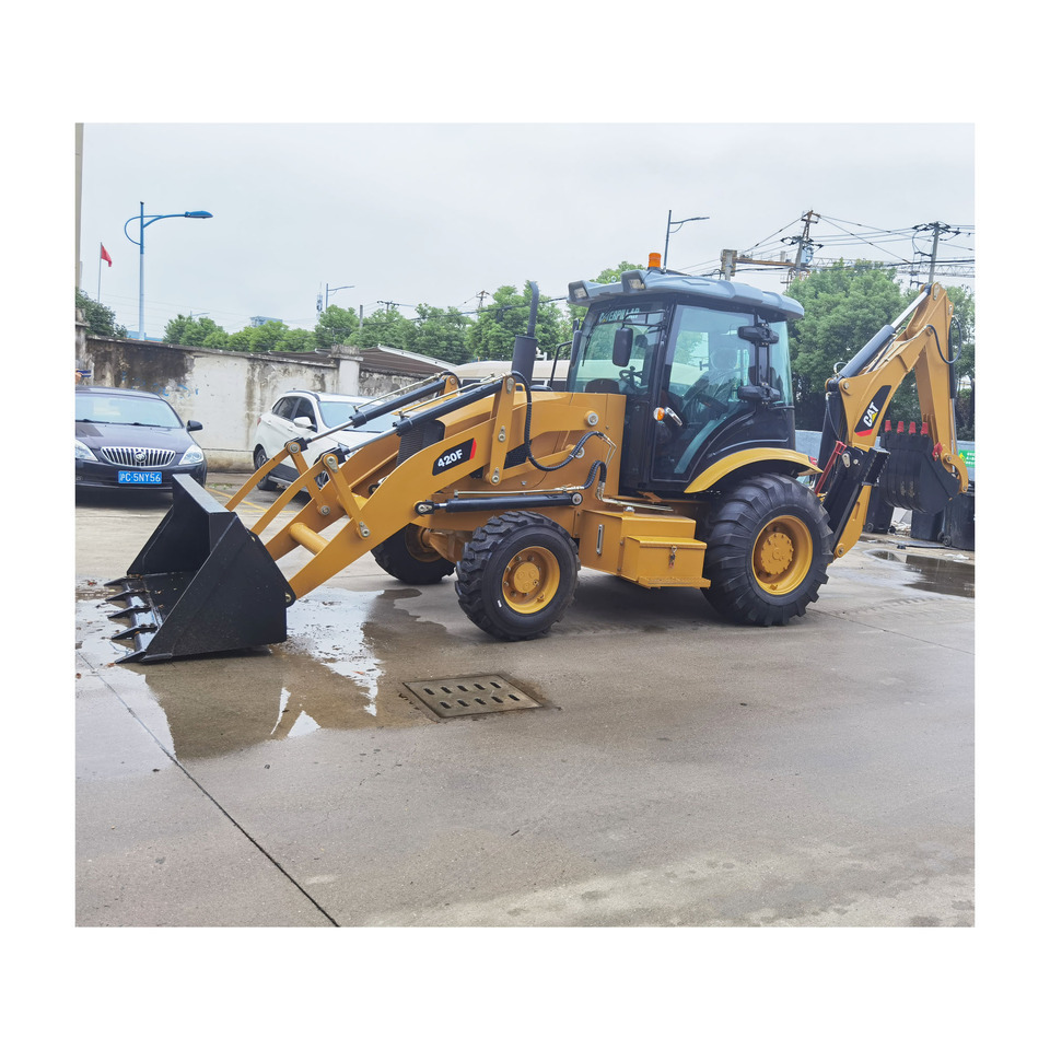 CAT 420F Backhoe Loader - Ekskavators-iekrāvējs: foto 3 CAT 420F Backhoe Loader - Ekskavators-iekrāvējs: foto 3