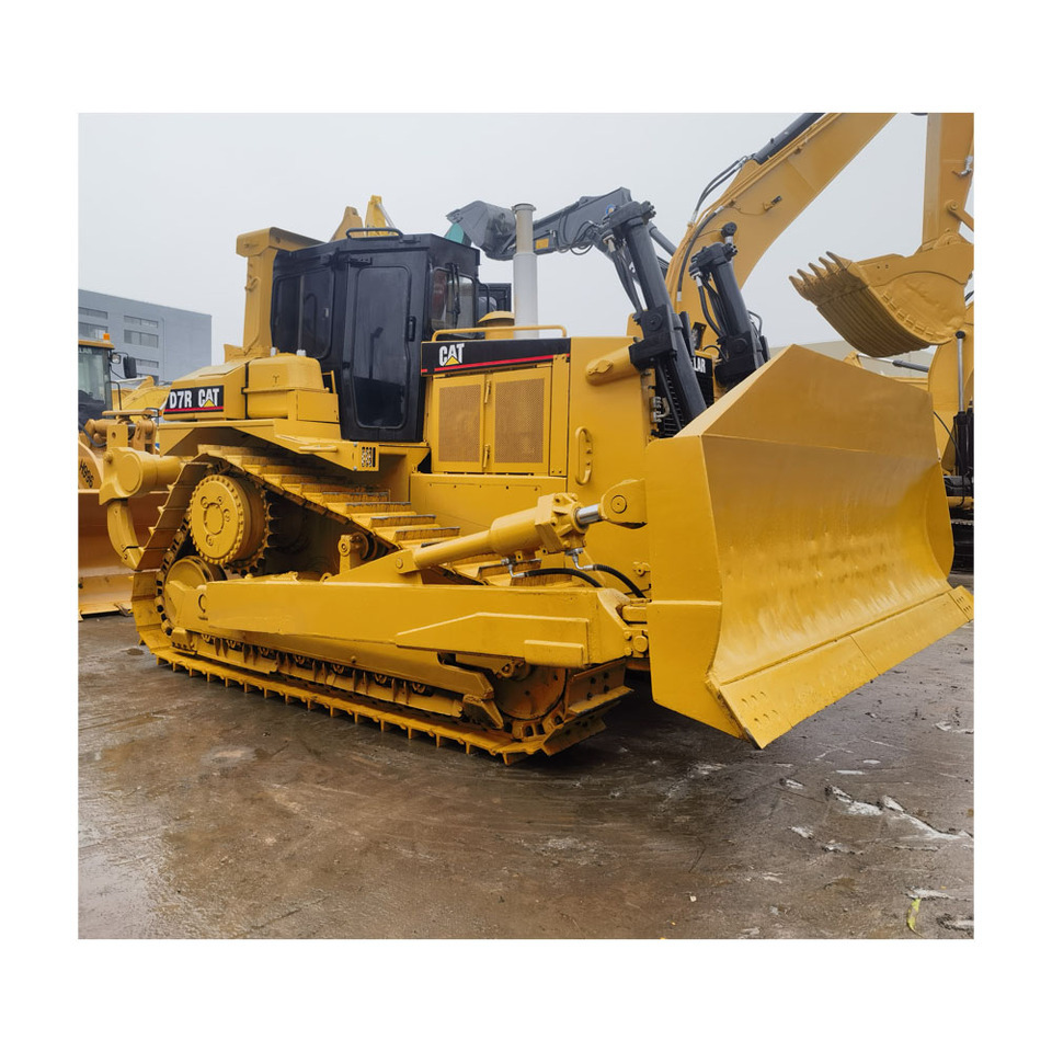 CAT D7R Bulldozer - Buldozers: foto 3 CAT D7R Bulldozer - Buldozers: foto 3