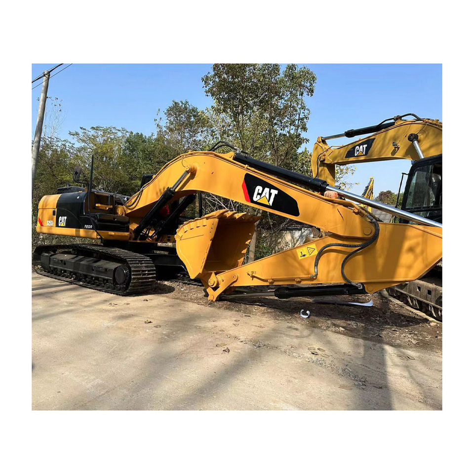 CATERPILLAR 325 D - Kāpurķēžu ekskavators: foto 1 CATERPILLAR 325 D - Kāpurķēžu ekskavators: foto 1