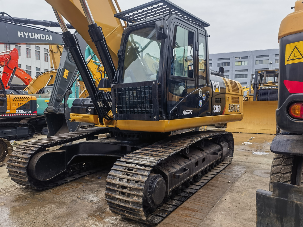 CATERPILLAR 336 D - Kāpurķēžu ekskavators: foto 5 CATERPILLAR 336 D - Kāpurķēžu ekskavators: foto 5