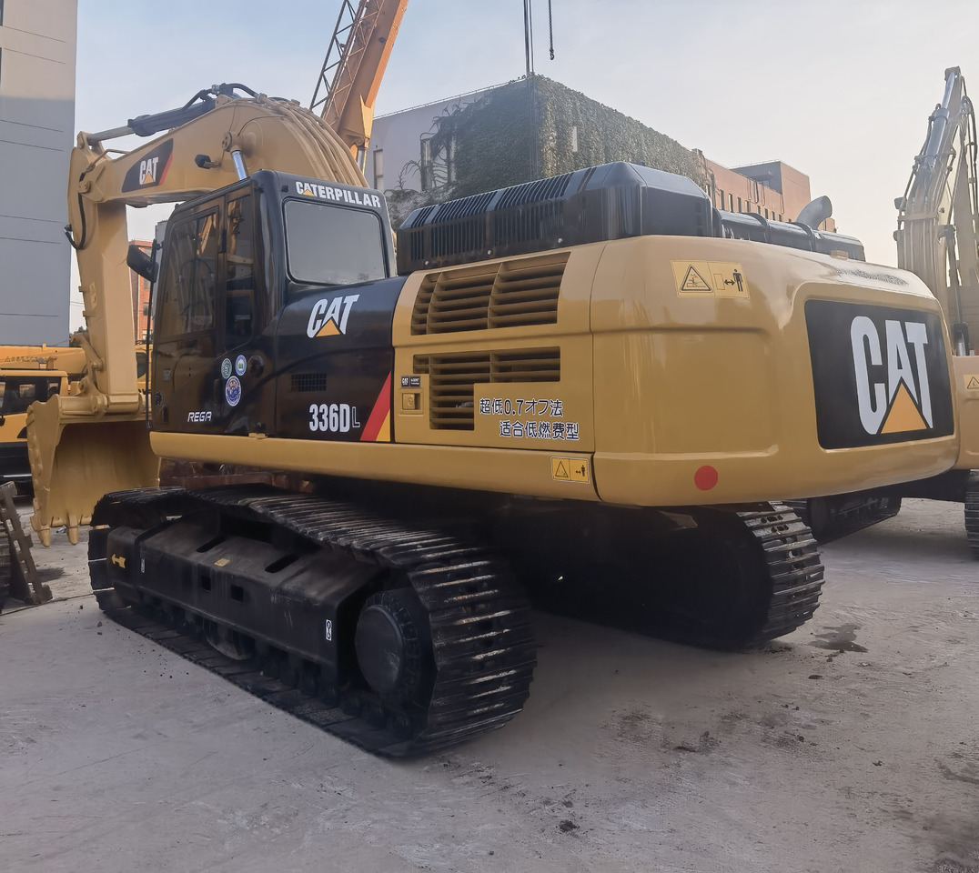 CATERPILLAR 336 DL - Kāpurķēžu ekskavators: foto 1 CATERPILLAR 336 DL - Kāpurķēžu ekskavators: foto 1
