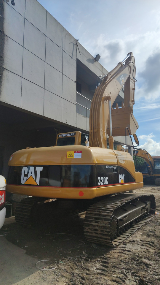 Cat 320c excavator - Kāpurķēžu ekskavators: foto 2 Cat 320c excavator - Kāpurķēžu ekskavators: foto 2