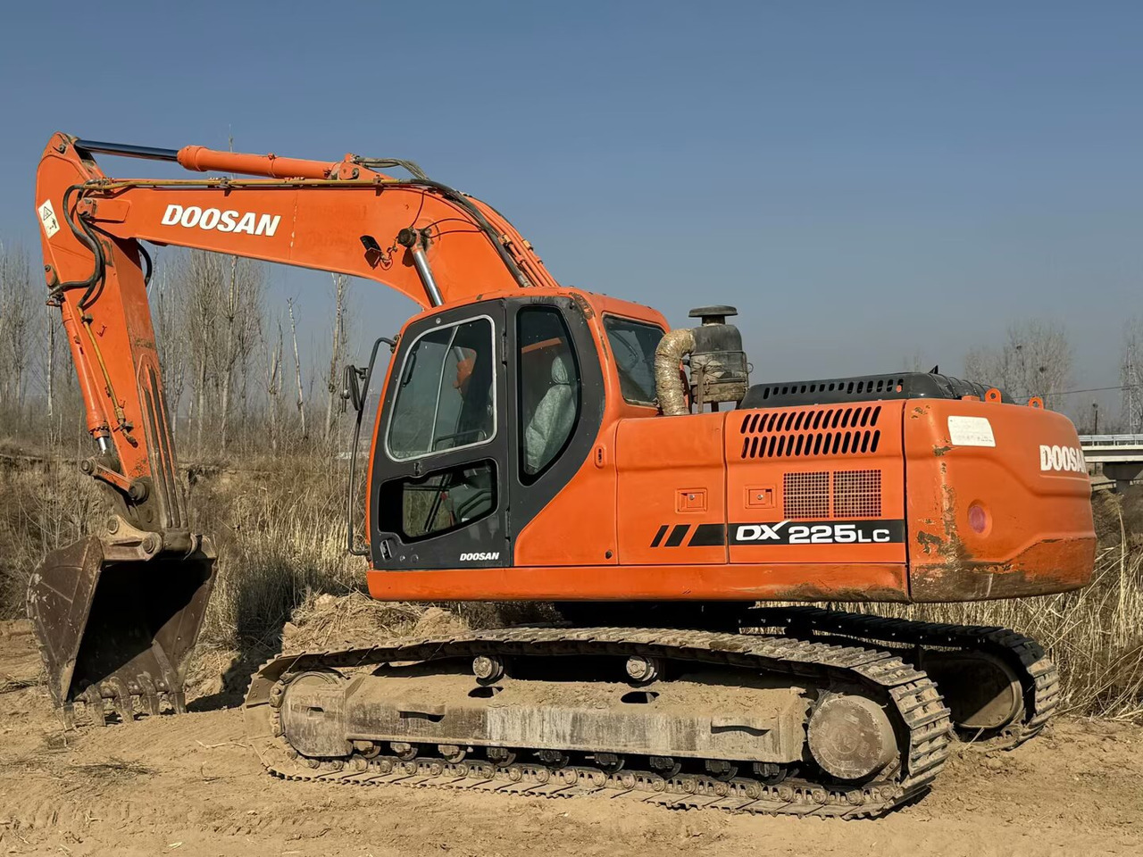 DOOSAN Doosan DX225LC Crawler excavator - Kāpurķēžu ekskavators: foto 3 DOOSAN Doosan DX225LC Crawler excavator - Kāpurķēžu ekskavators: foto 3