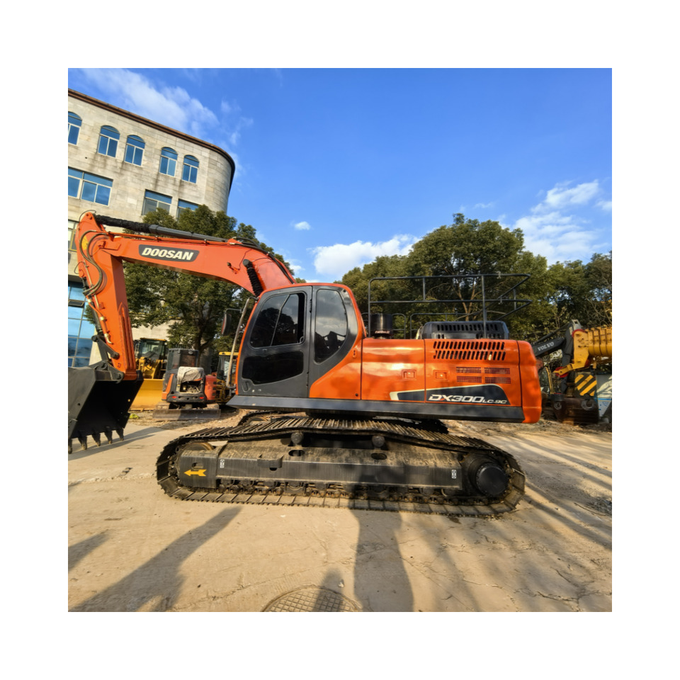 Doosan DX300LC Crawler Excavator - Kāpurķēžu ekskavators: foto 3 Doosan DX300LC Crawler Excavator - Kāpurķēžu ekskavators: foto 3