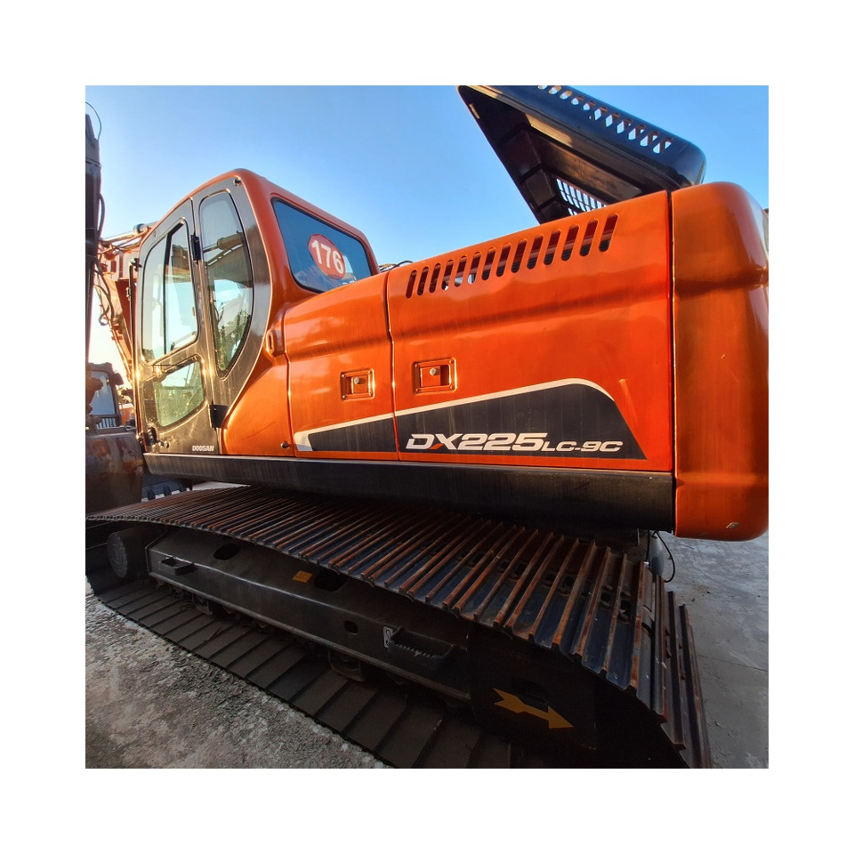 Doosan Dx225LC-9C Crawler Excavator - Kāpurķēžu ekskavators: foto 2 Doosan Dx225LC-9C Crawler Excavator - Kāpurķēžu ekskavators: foto 2