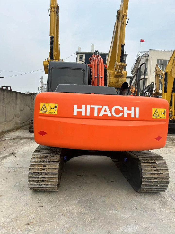 Hitachi ZX120-6 Excavator - Kāpurķēžu ekskavators: foto 4 Hitachi ZX120-6 Excavator - Kāpurķēžu ekskavators: foto 4