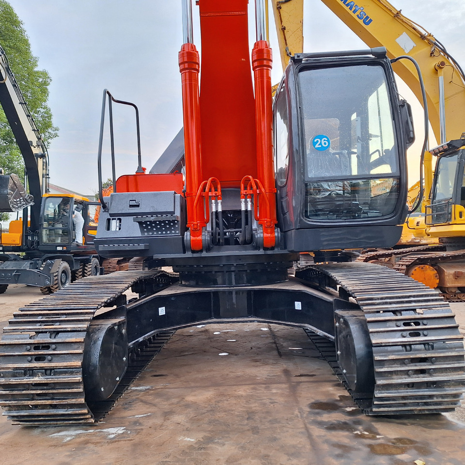 Hitachi ZX350G Excavator - Kāpurķēžu ekskavators: foto 2 Hitachi ZX350G Excavator - Kāpurķēžu ekskavators: foto 2