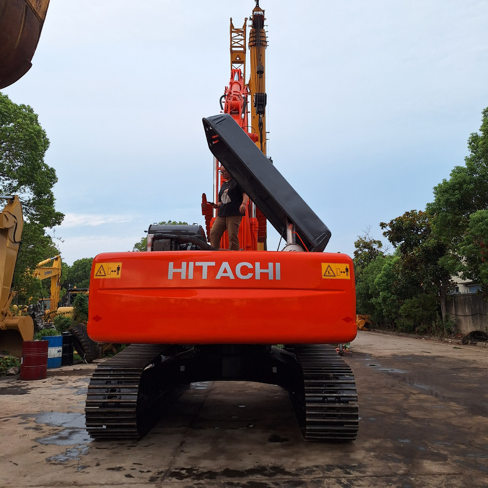 Hitachi ZX350G Excavator - Kāpurķēžu ekskavators: foto 5 Hitachi ZX350G Excavator - Kāpurķēžu ekskavators: foto 5