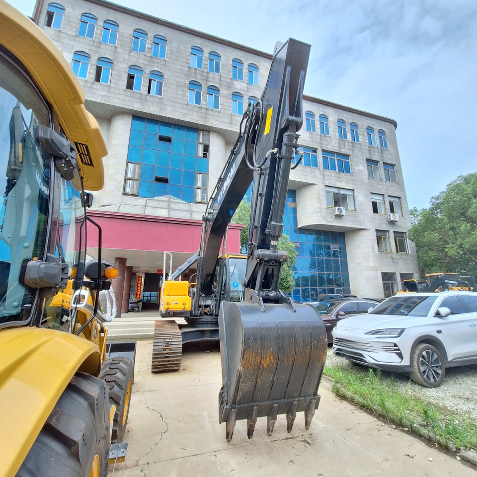 Hyundai 220LC-9S Excavator - Kāpurķēžu ekskavators: foto 4 Hyundai 220LC-9S Excavator - Kāpurķēžu ekskavators: foto 4