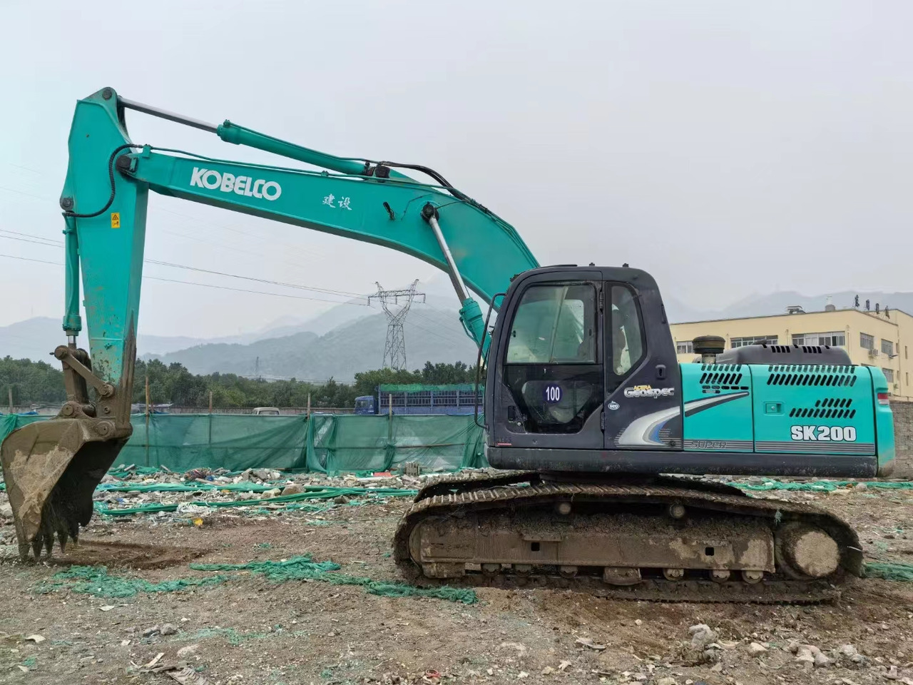 KOBELCO Kobelco SK200-8 Crawler excavator - Kāpurķēžu ekskavators: foto 3 KOBELCO Kobelco SK200-8 Crawler excavator - Kāpurķēžu ekskavators: foto 3