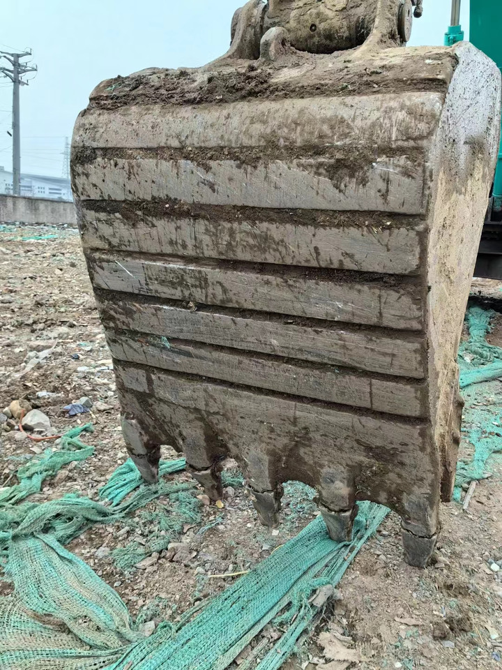 KOBELCO Kobelco SK200-8 Crawler excavator - Kāpurķēžu ekskavators: foto 5 KOBELCO Kobelco SK200-8 Crawler excavator - Kāpurķēžu ekskavators: foto 5